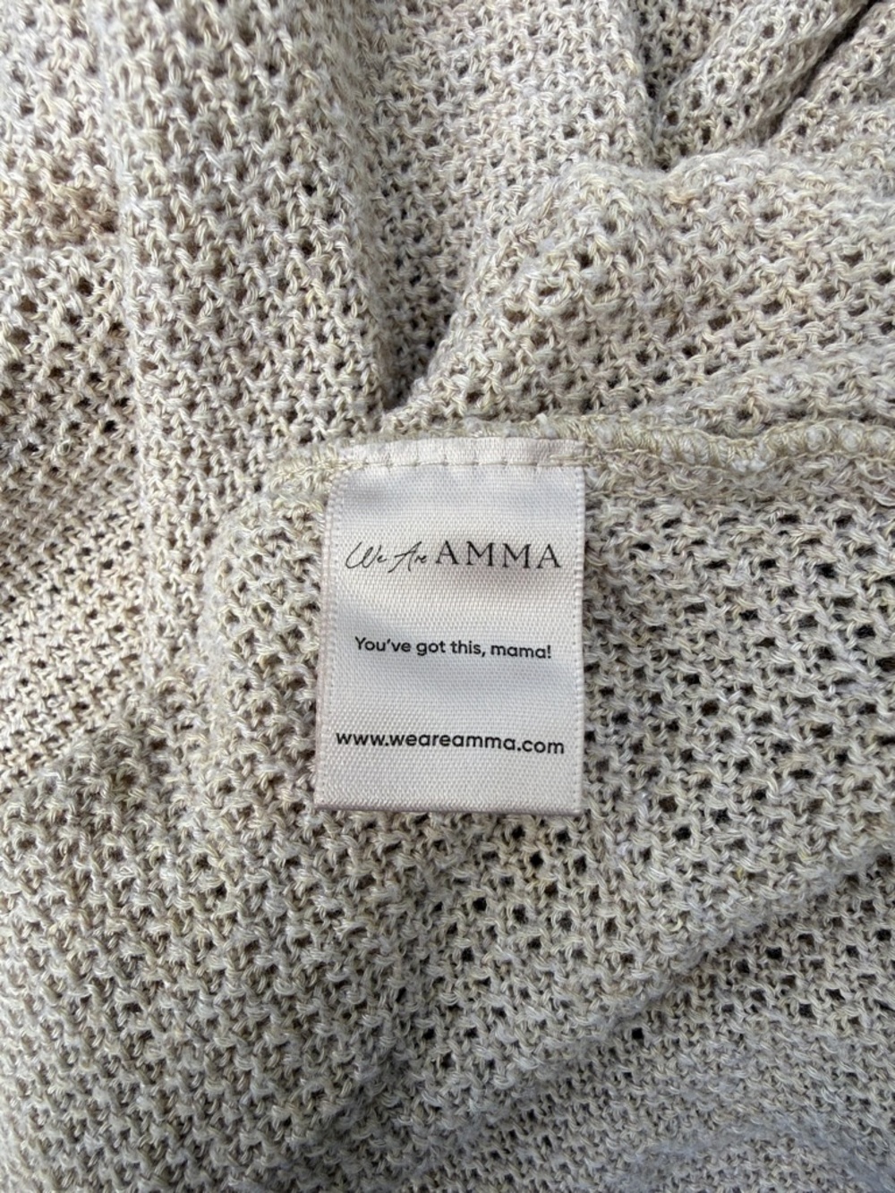 We Are Amma Nursing Cover - Natural Cocoon - Picture 2 of 8